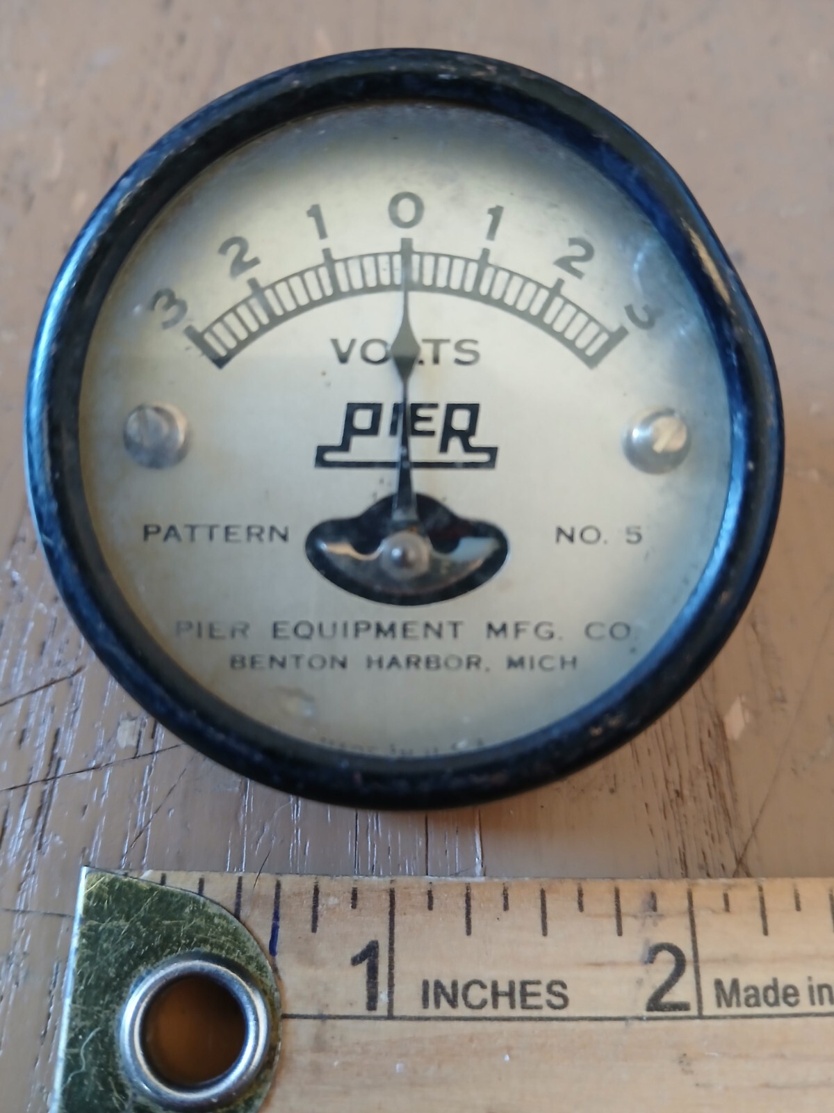 Pier Voltage Meter, Pattern No. 5, Used
