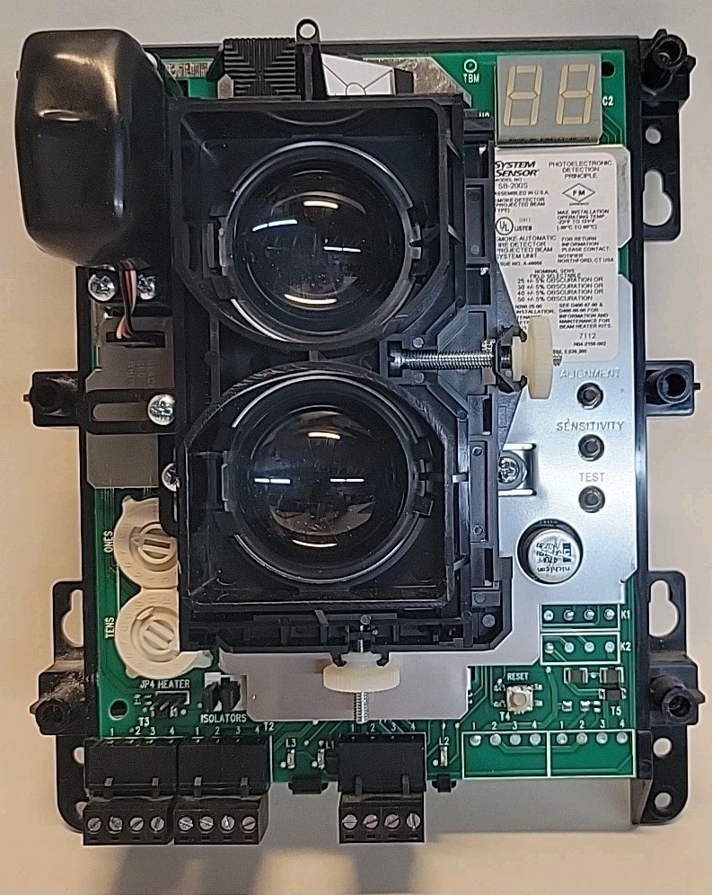 SYSTEM SENSOR FSB-200S SINGLE ENDED REFLECTED TYPE PROJECTED BEAM SMOKE DETECTOR