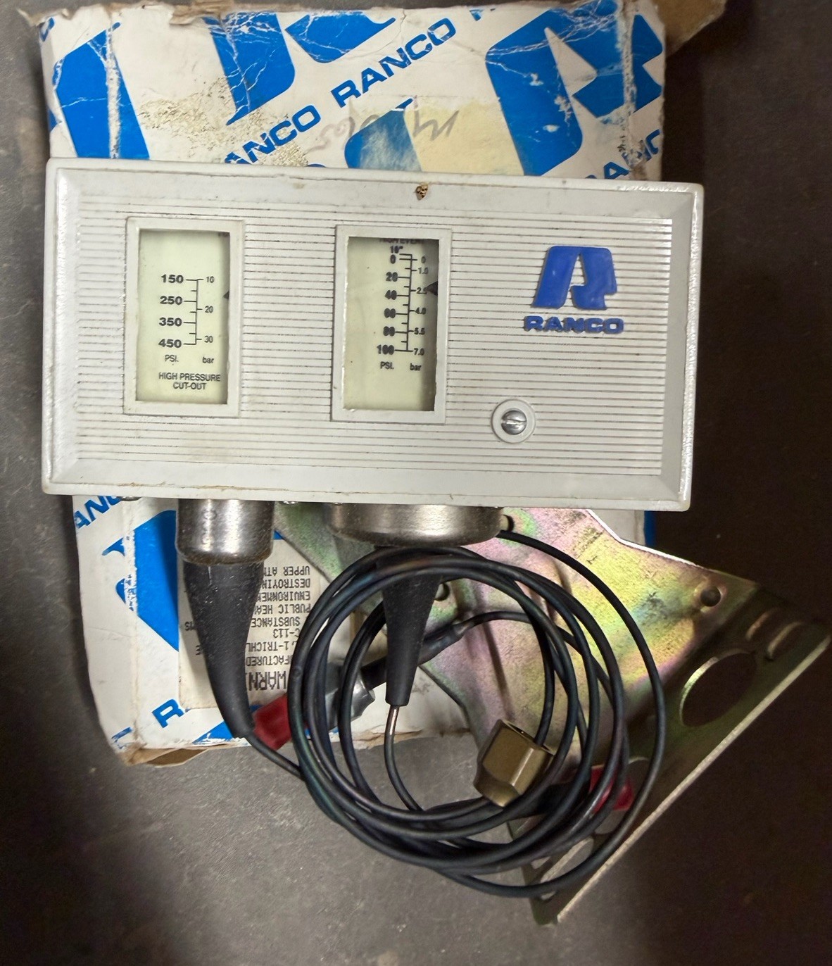 Ranco 012-1594-070 Ranco, Dual Pressure Manual Reset High and Low, 012-1594 P70