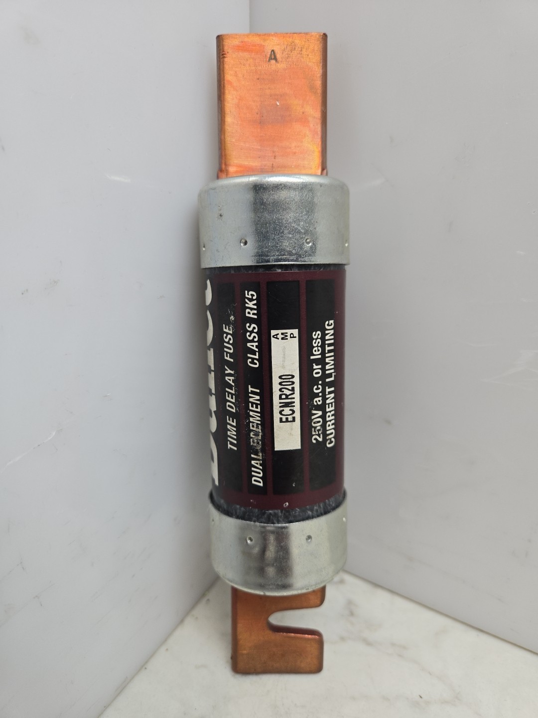 Edison Bullet ECNR200 Time-Delay Dual Element Industrial Fuse 200A 250V RK5 New