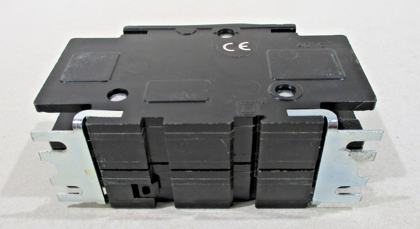 Square D QO210 Miniature Circuit Breaker – 10 A, 2 Pole, 120/240 VAC