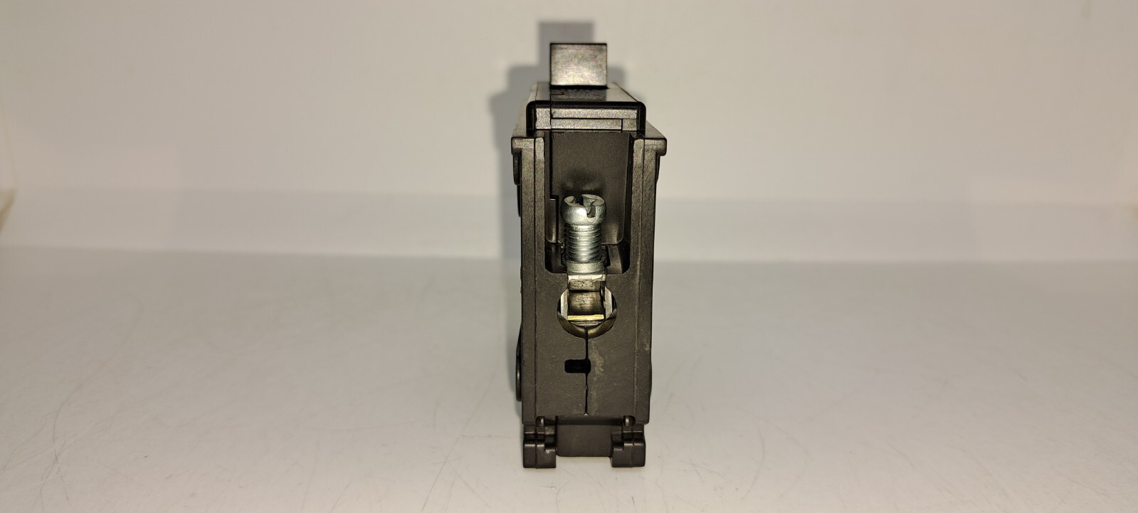 Eaton BR120 20 Amp 1 Pole 120/240V Circuit Breaker NEW
