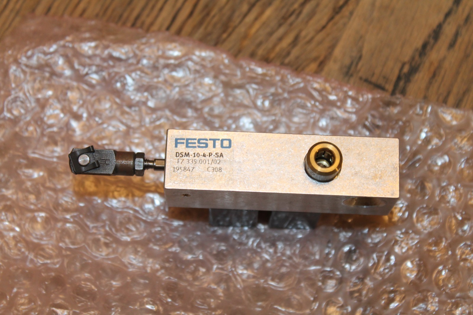1PCS NEW FOR Festo Solenoid Valve DSM-10-4-P-SA F7.335.001 Heidelberg CD102