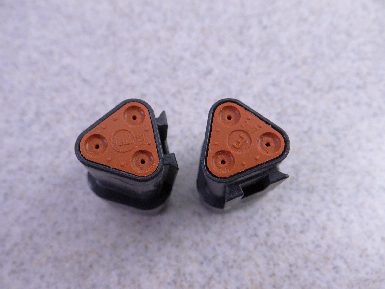 Pair of Deutsch DT04-3P-EP10 3 Way Black J1939 120 Ohm Terminating Resistor