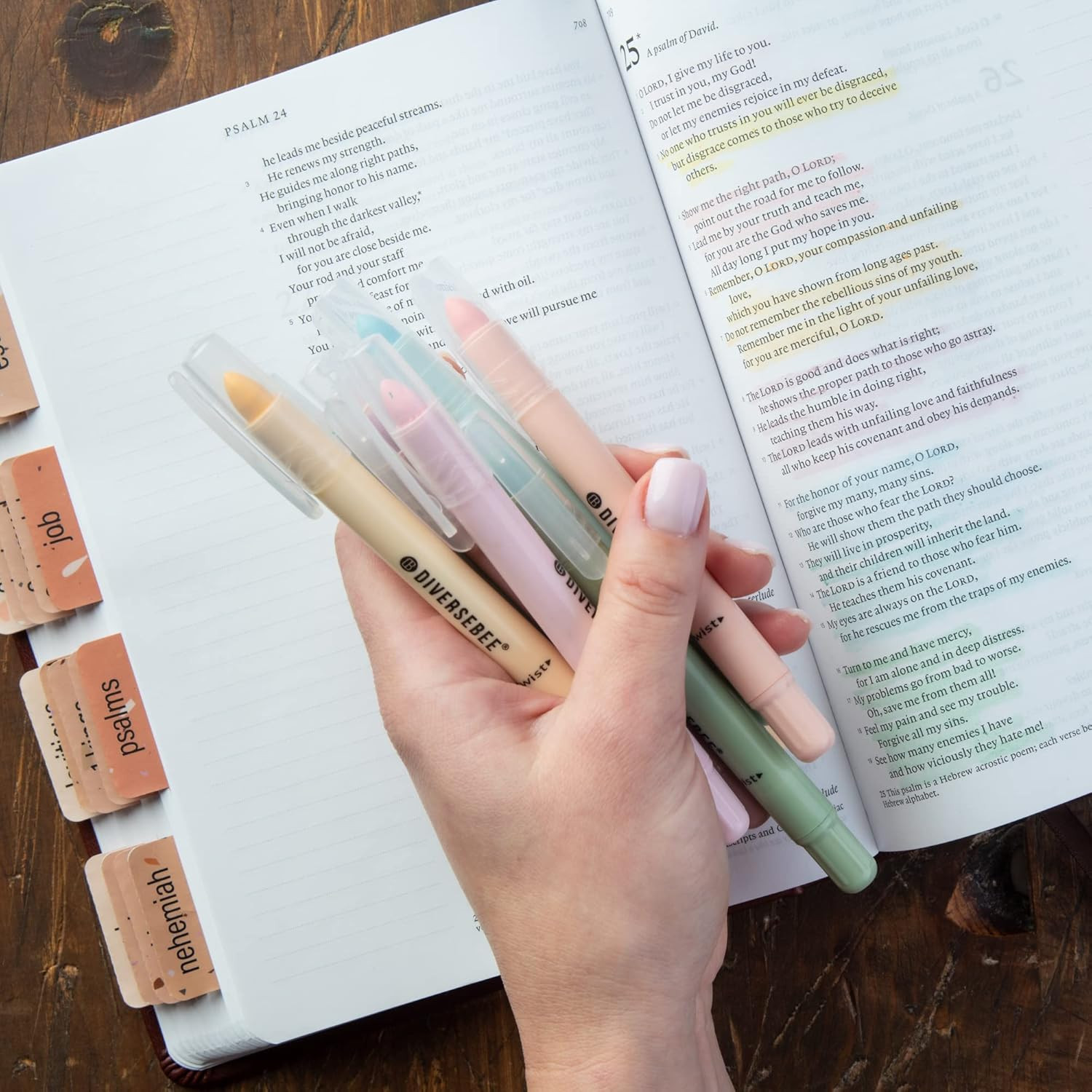 Bible Highlighters and Pens No Bleed, 8 Pack Assorted Colors Gel Highlighters Se
