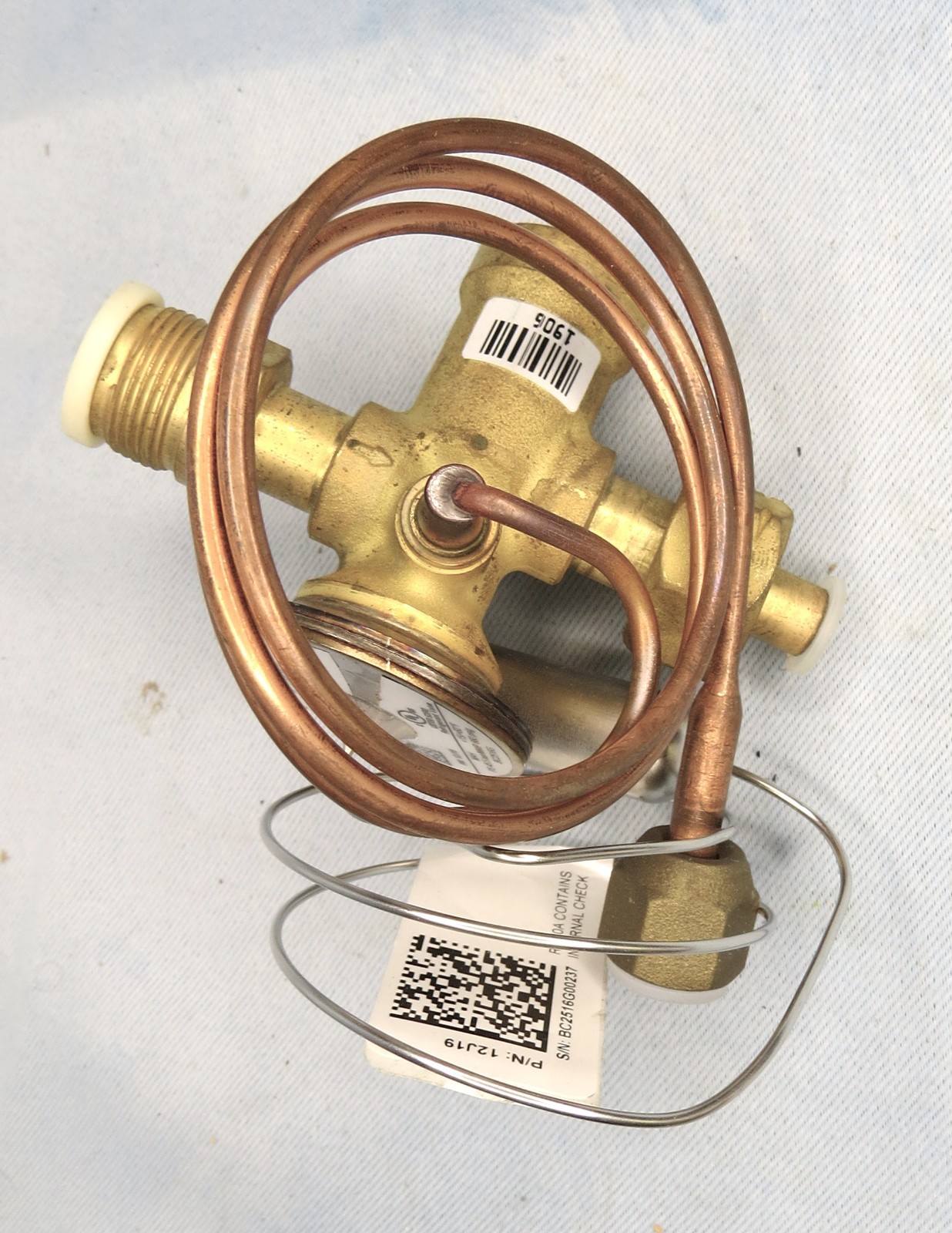 NEW Lennox Danfoss 12J19 067U3415 TR6 3-Ton R410A TXV Thermal Expansion Valve