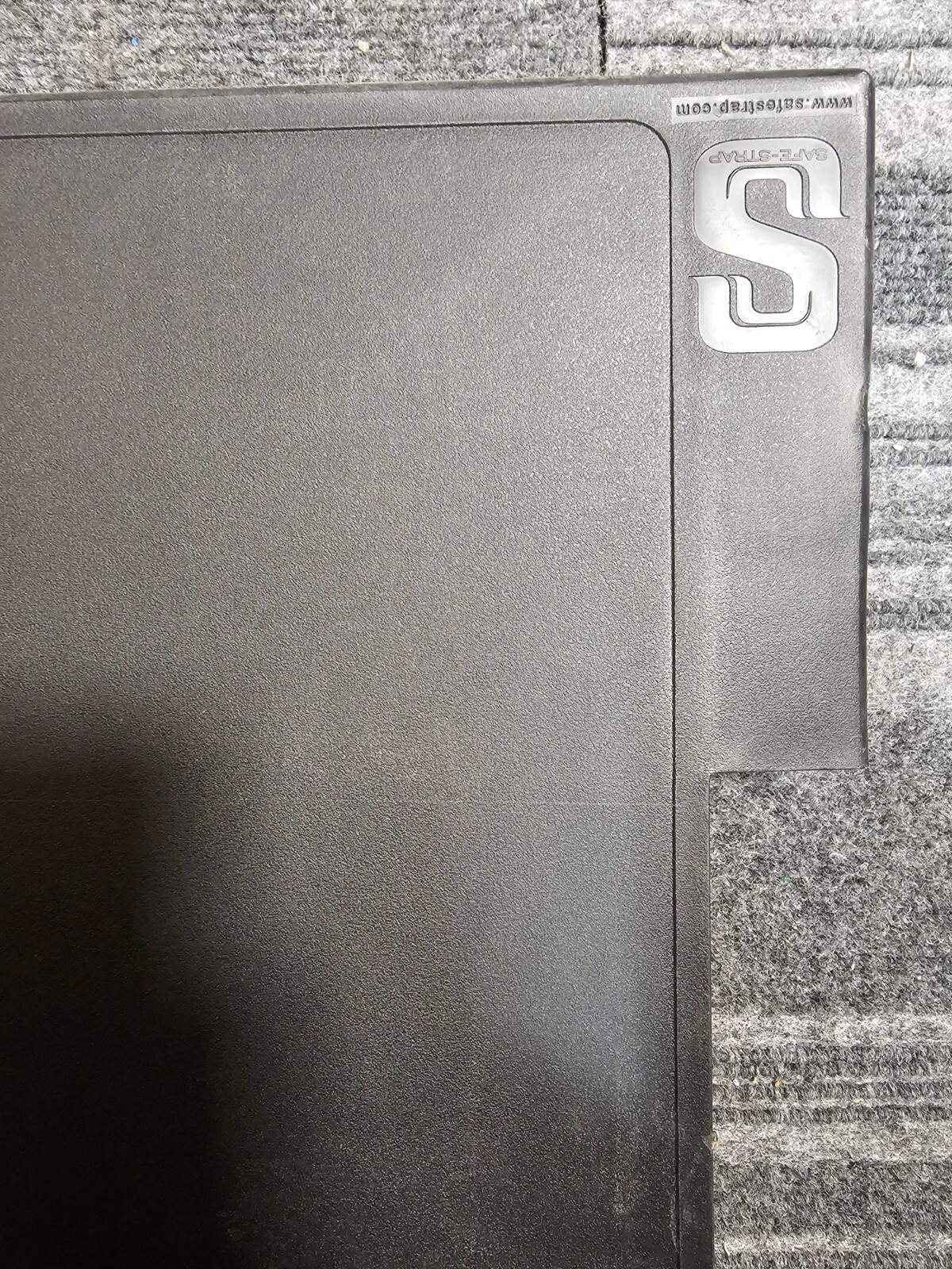 Safe Strap 0774-003 Adjustable 12″ H Black Plastic Pallet Guard
