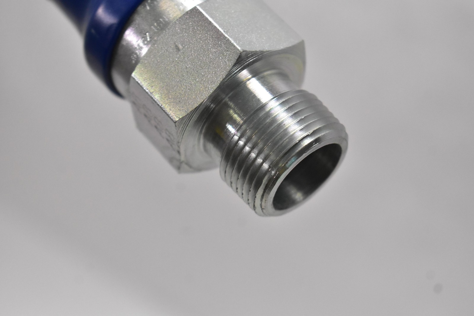 Dormont 3/4 in Gas Connector Hose Blue PVC Coated Antimicrobial Watts 3/4 MIP
