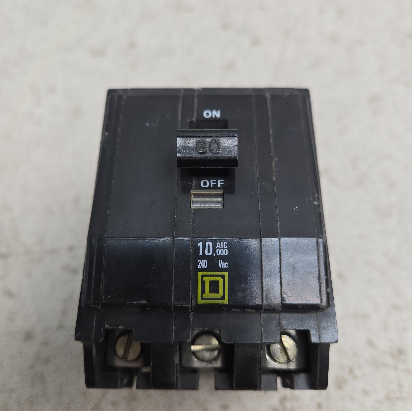 Mixed Lot of 3 Pole Circuit Breakers 100A 60A 30A Square D Ge See Pictures