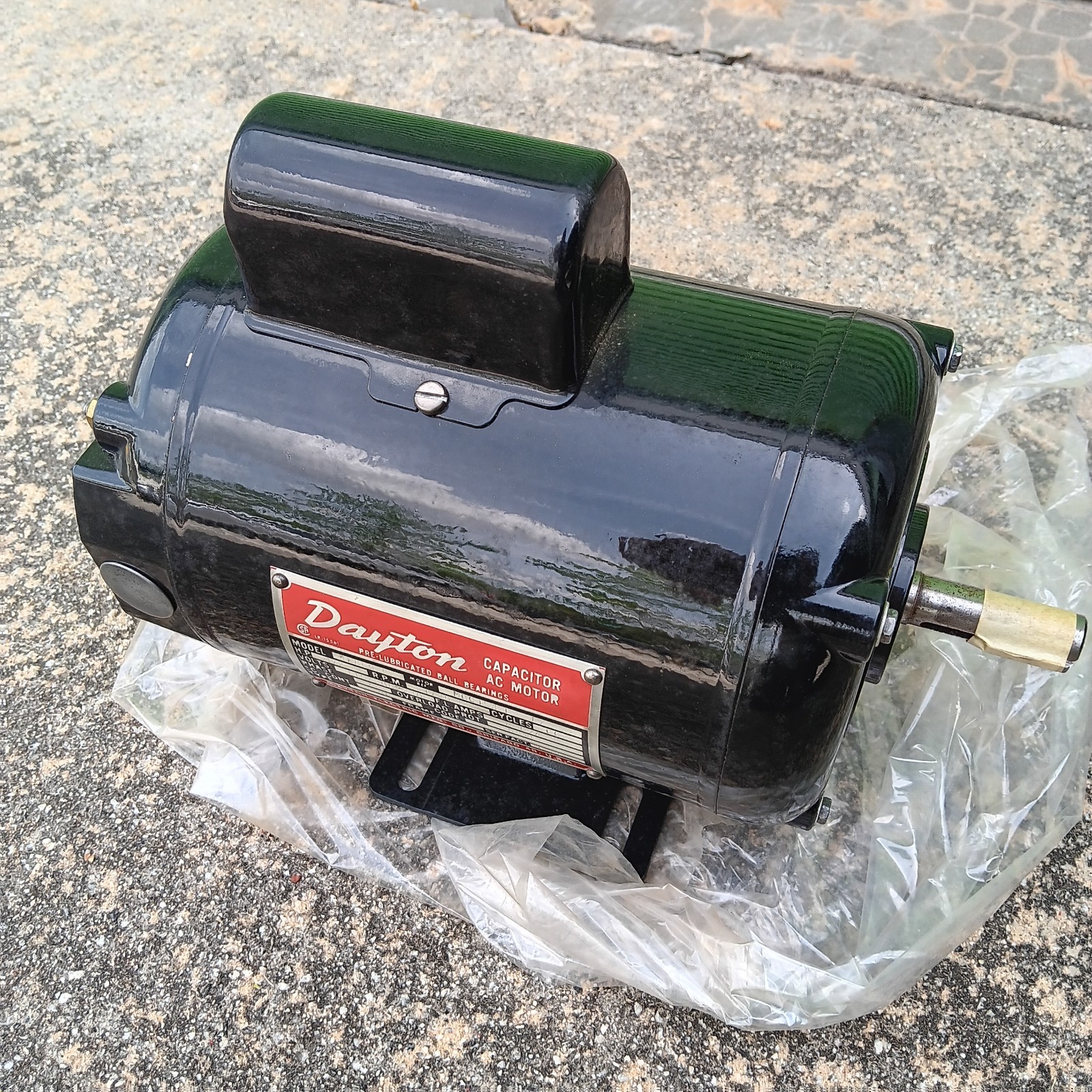 Dayton 1/2 HP AC Motor NOS Model: 4K855-F