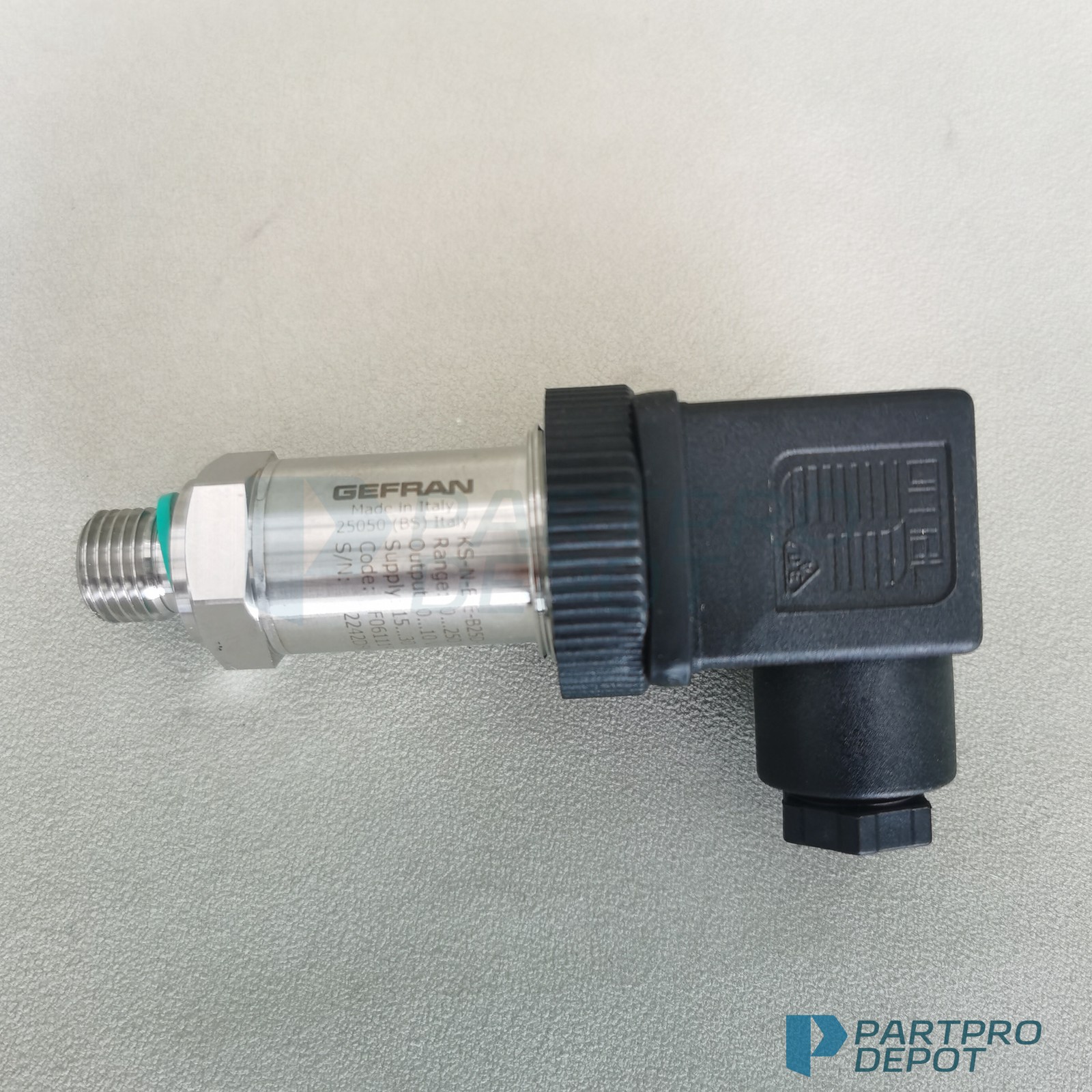 NEW For Gefran KS-N-E-E-B25D-M-V-602 Pressure Sensor US