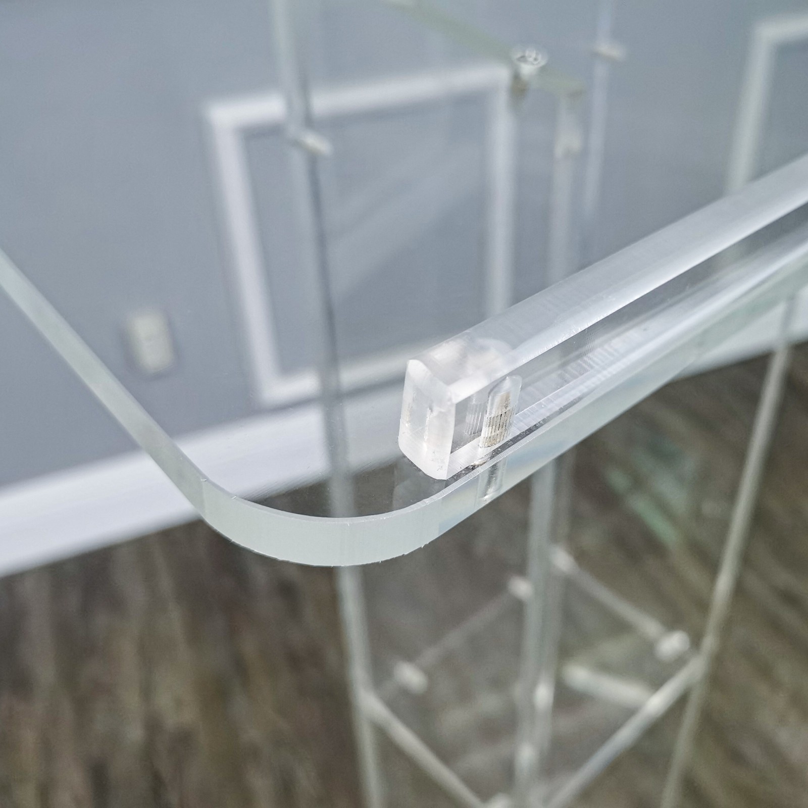 Assembled 18″W X 12″D X 42.5″H Acrylic Podium Plexiglass Church School Lectern