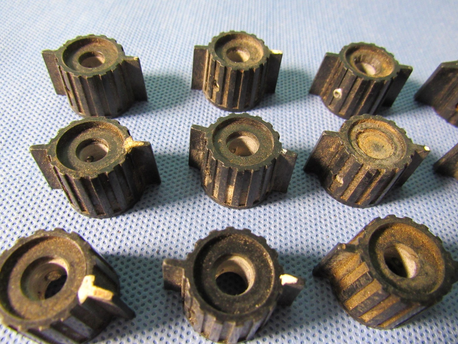 Vintage Ribbed Control Knobs Lot 19 Black Plastic Brass Inserts Pointer Tab