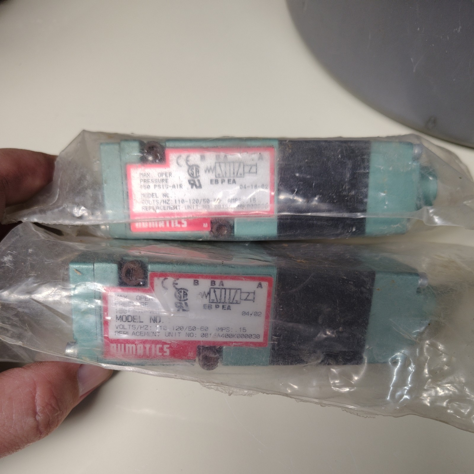 2 Numatics 228-703B MAX. OPER. PRESSURE 150 PSIG-AIR Solenoid Air Control Valve
