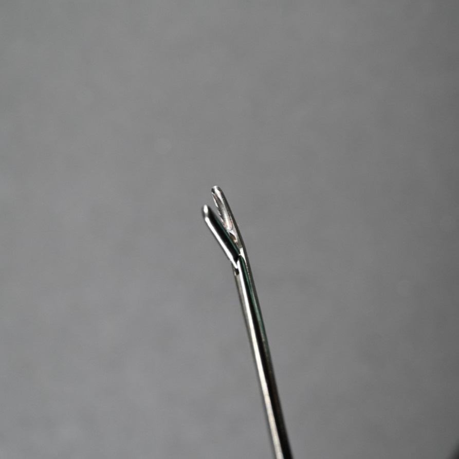 Aesculap MD618 Cushing Rongeur Up-Biting 2 × 10 mm Jaw 7 in Working Length