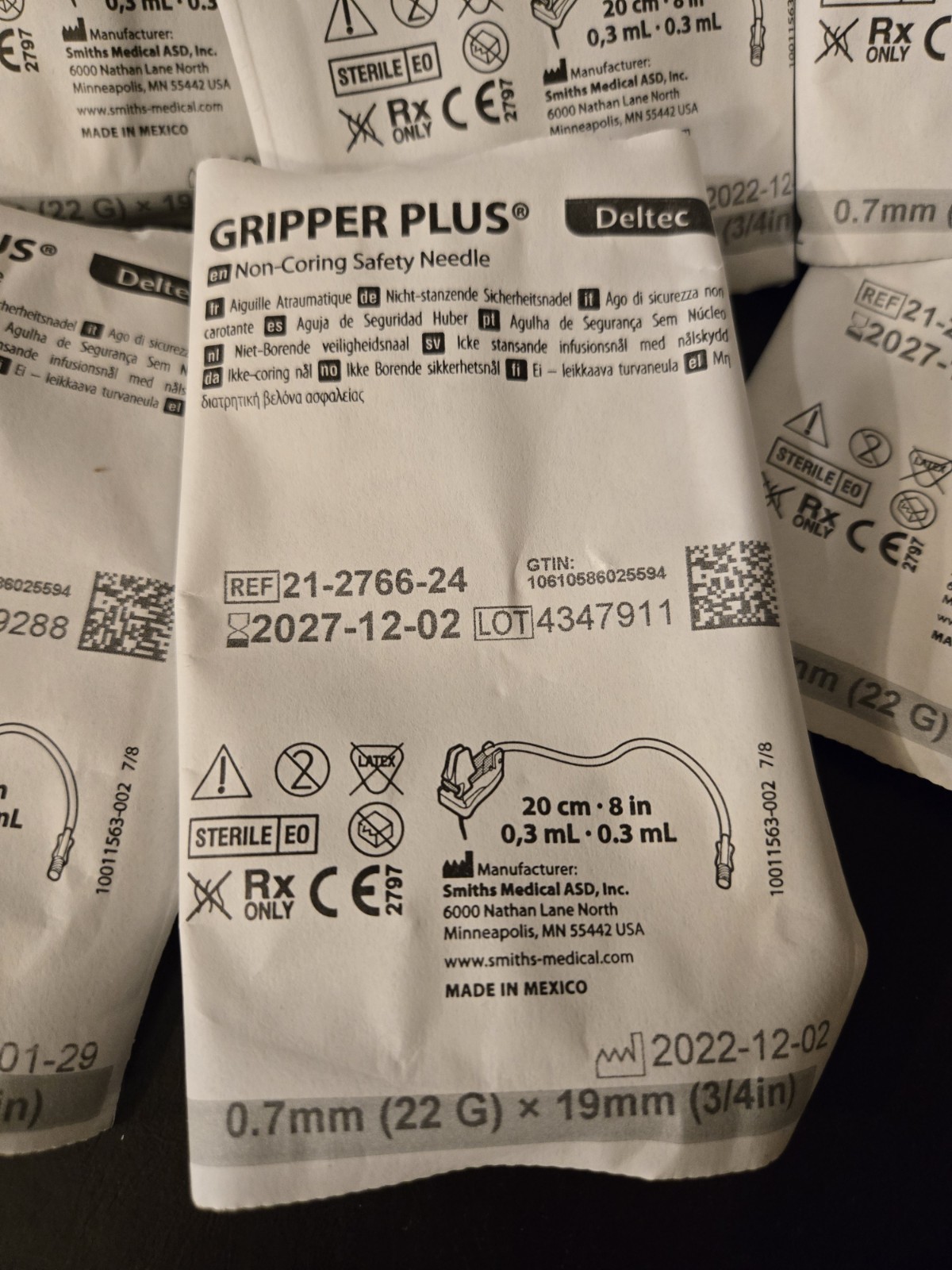 Deltec Gripper Plus Non-Coring Safety Set 7 20cm 8in 0.3ml