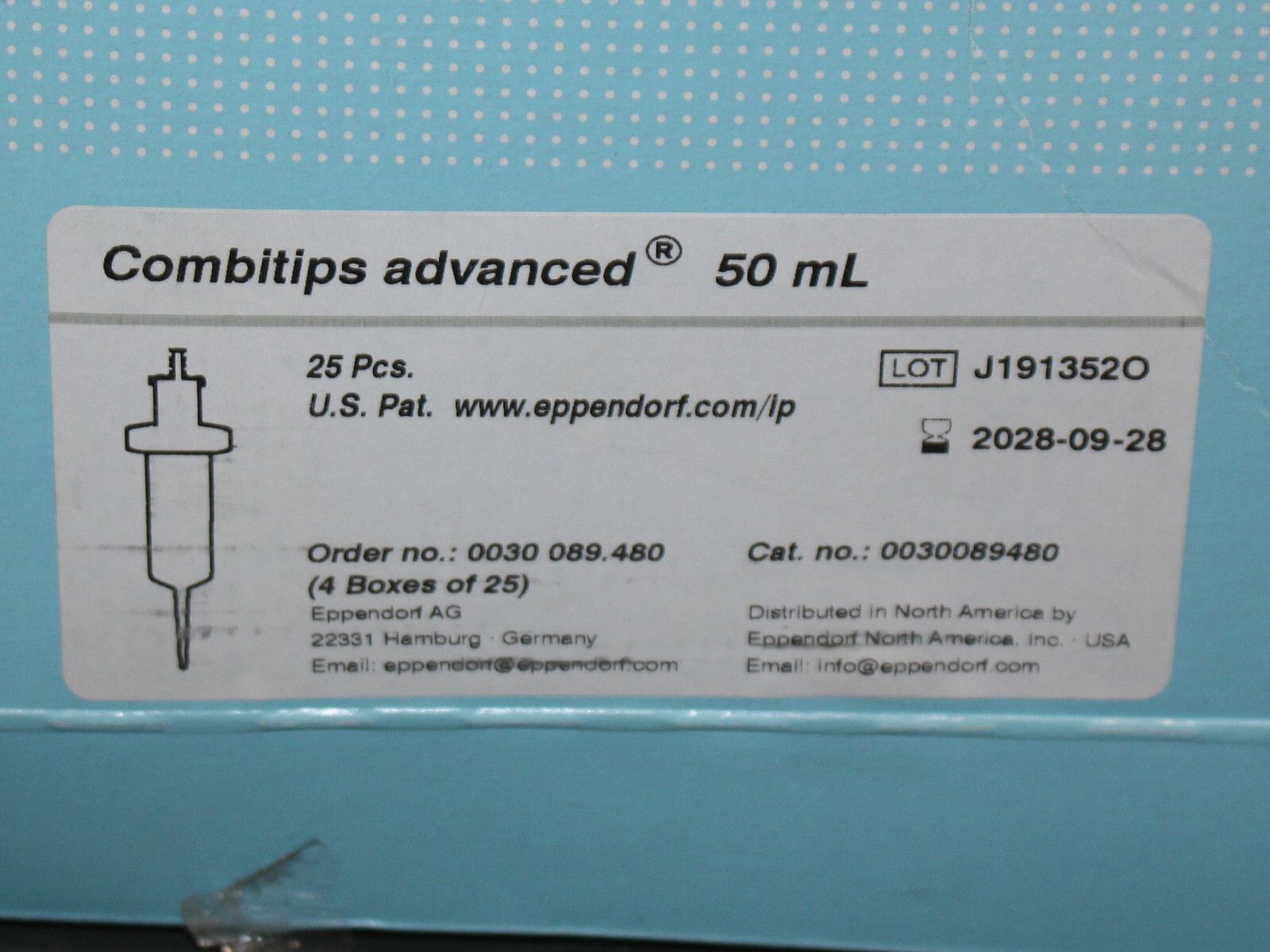 (50) Eppendorf Combitips Advanced Pipette Filter Tips 0030089480, 50 mL, 09/2028