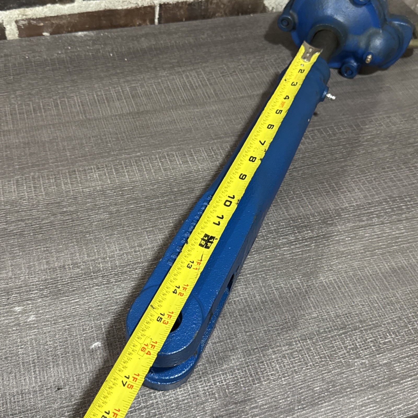 C7NNA935C Hydraulic Level Fork Ford Tractor For Ford Level Box Assembly