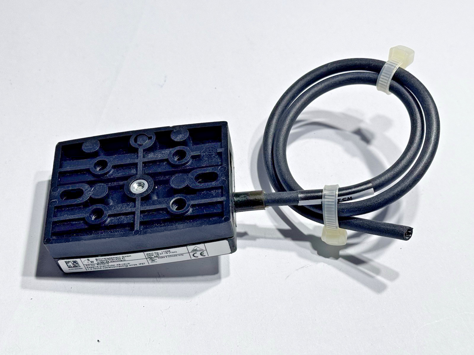 Bihl Wiedemann BW3315 Passive Distributor ASi/AUX to 1 x 1-2′ Cable 19mm Depth
