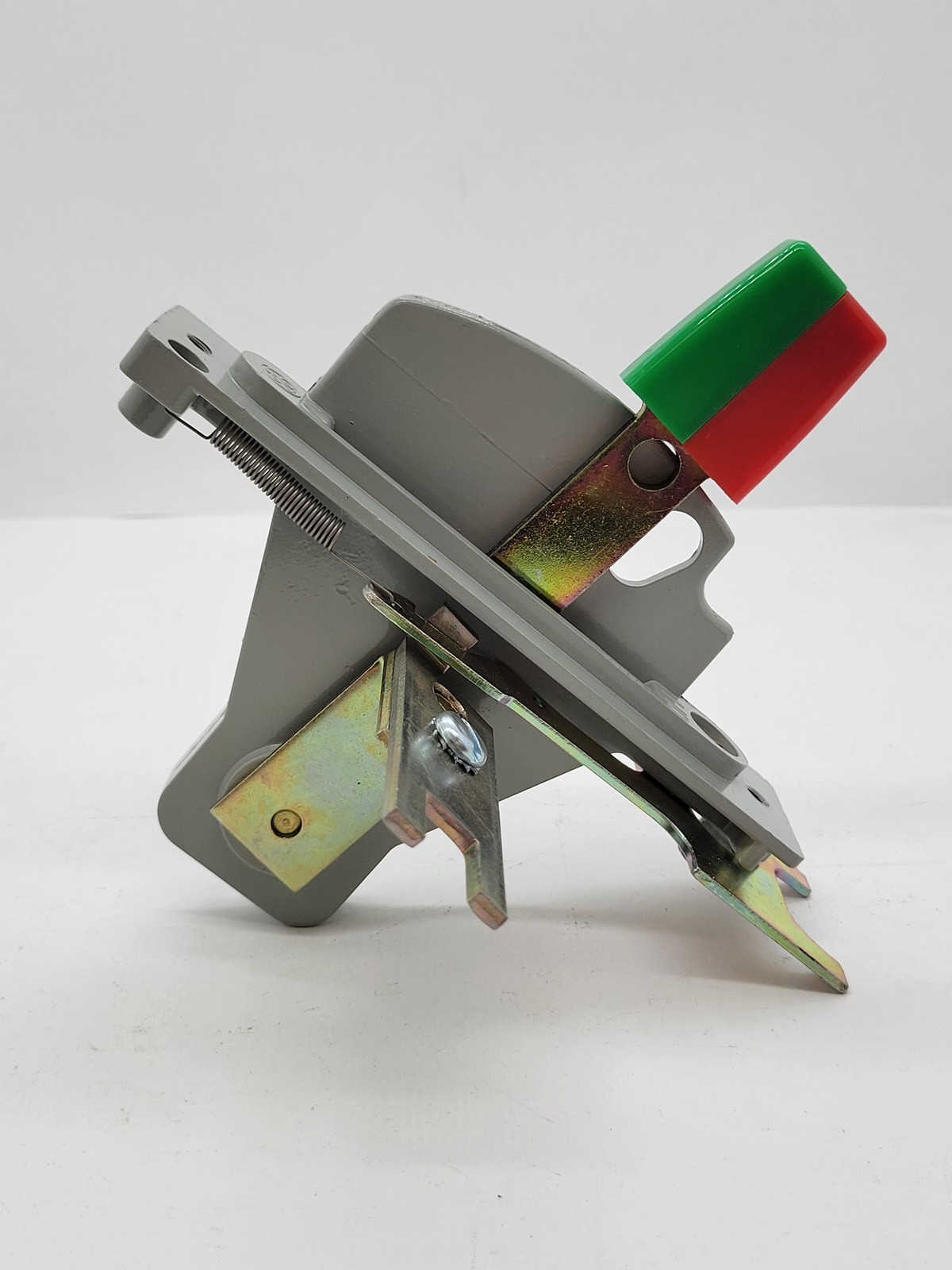 General Electric THMS31 Disconnect Switch Assembly QMR MOD 2 3P Fusible