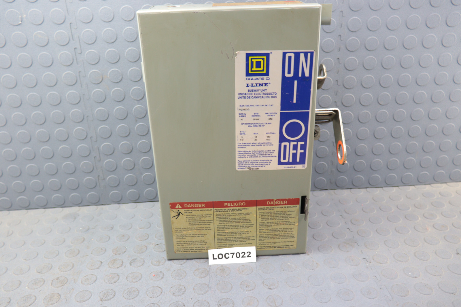 SQUARE D BUS PLUG PQ3603G I-LINE 30A 600V 3P3W 3PH 30AMP BUSWAY SWITCH LOC7022