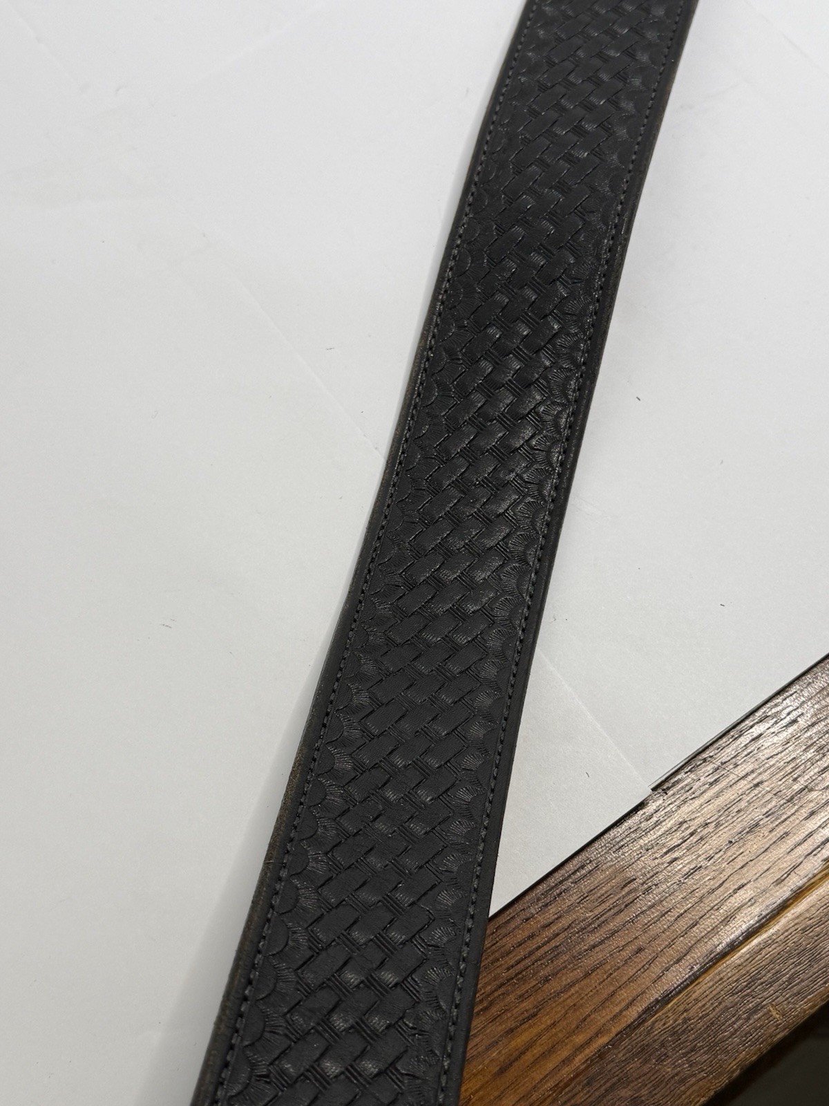 Vintage Smith & Wesson Black Leather Basketweave Duty Belt Size 34 / 42″ Inches