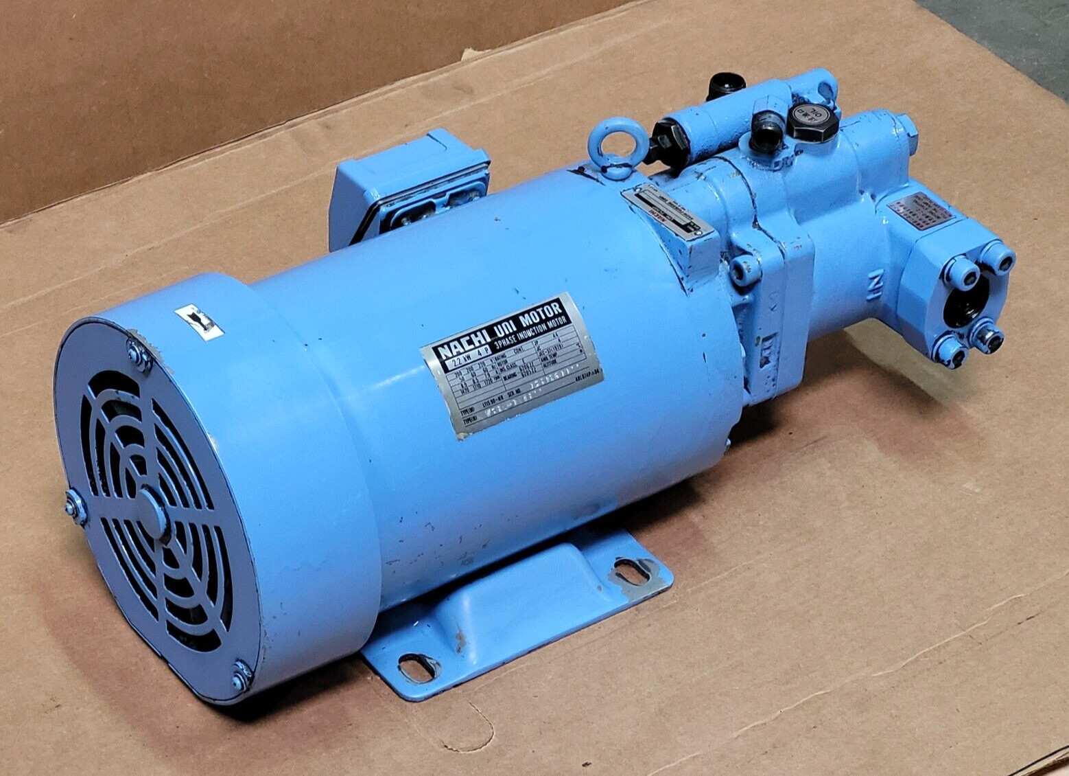 NACHI UNI MOTOR TYPE (M) LTIS90-NR TYPE (N) VSBA-0A4B22 3 PHASE INDUCTION MOTOR