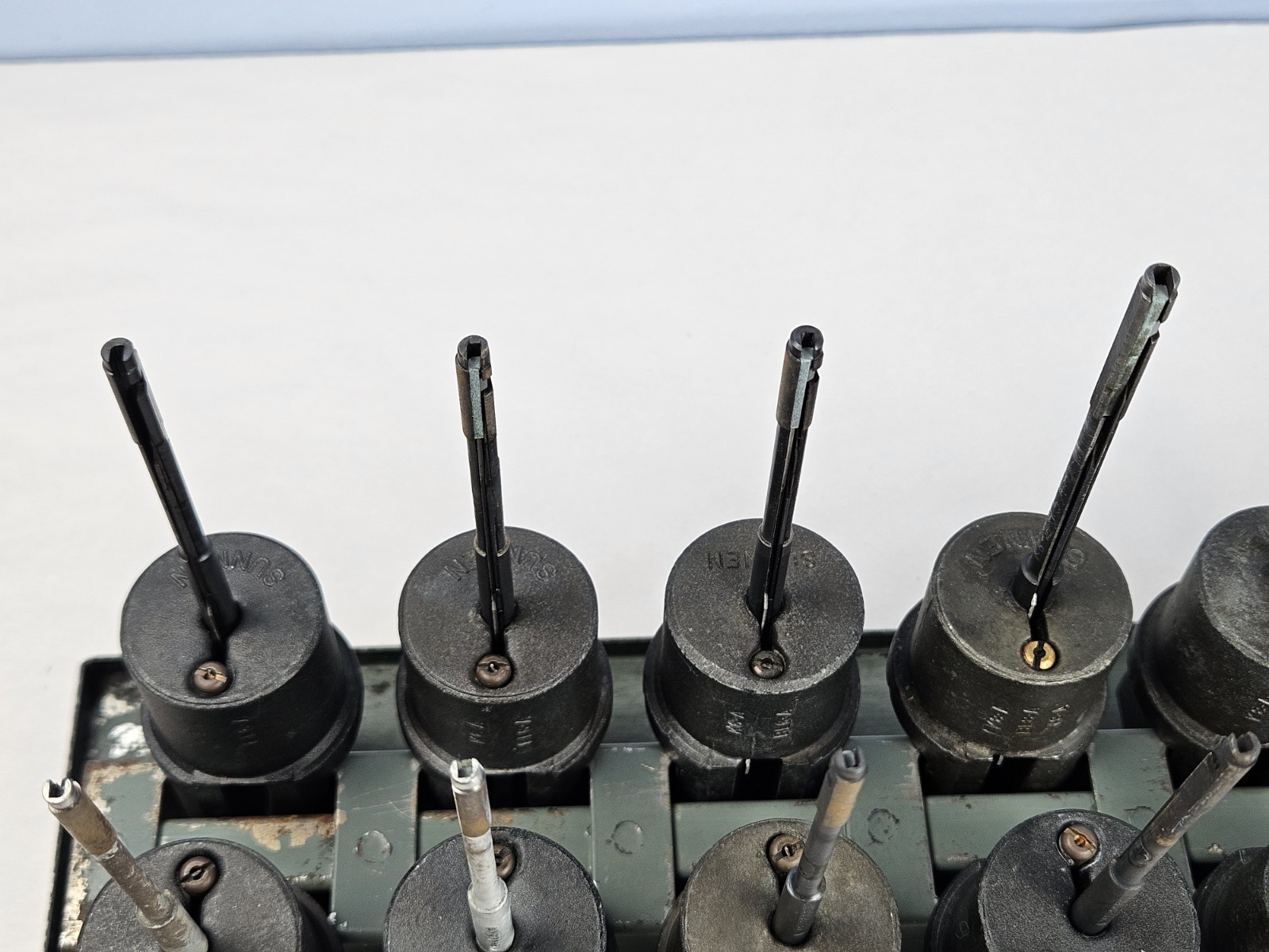 Sunnen Honing Mandrel Adapter Rack Set Assortment Lot of 16 Untested for Parts