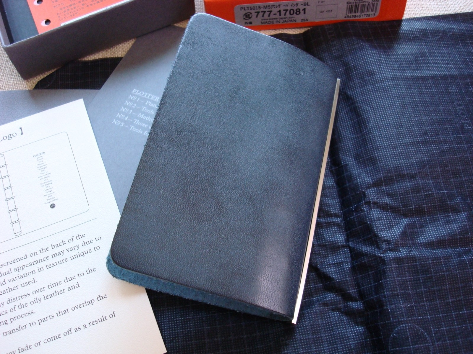 Plotter Mini 5 (M5) Blue Bridle leather Notebook organizer