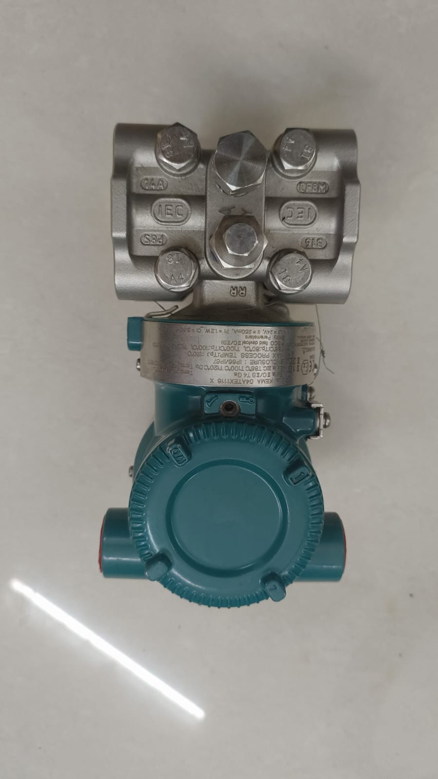 NEW YOKOGAWA EJA110E DIFFERENTIAL PRESSURE TRANSMITTER FREE FAST SHIPPING