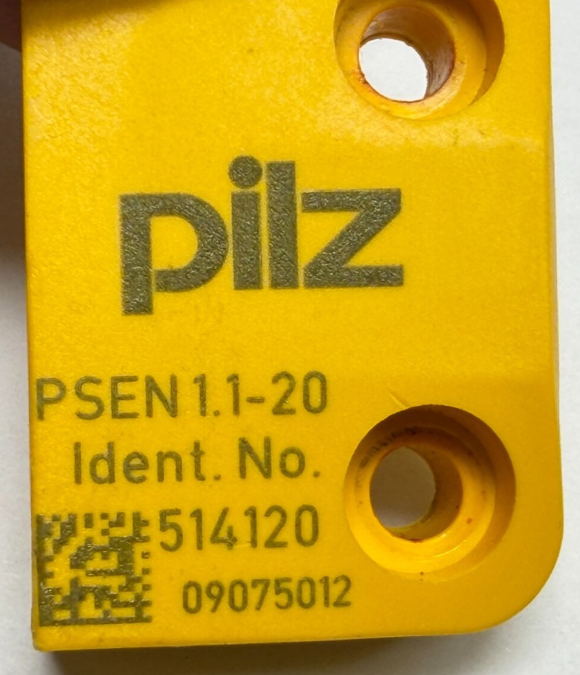 Set Pilz PSEN 1.1p-20 & PSEN 1.1-20 Non Contact Safety Switch, 524120, 514120