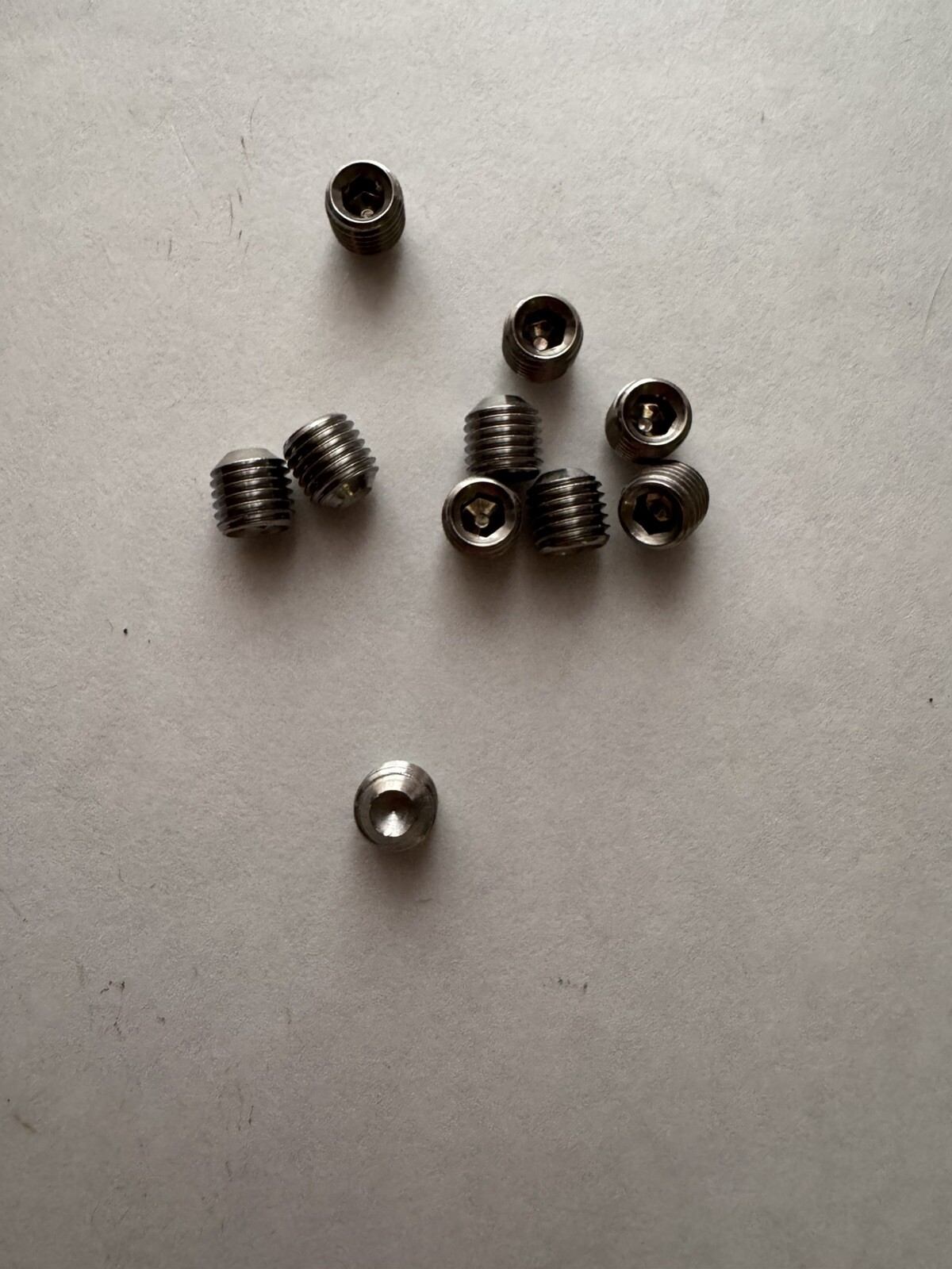 STAINLESS STEEL SOCKET SET SCREWS 5/16-24 x 5/16 SAE CUP POINT 18-8 , 12 PCS NEW