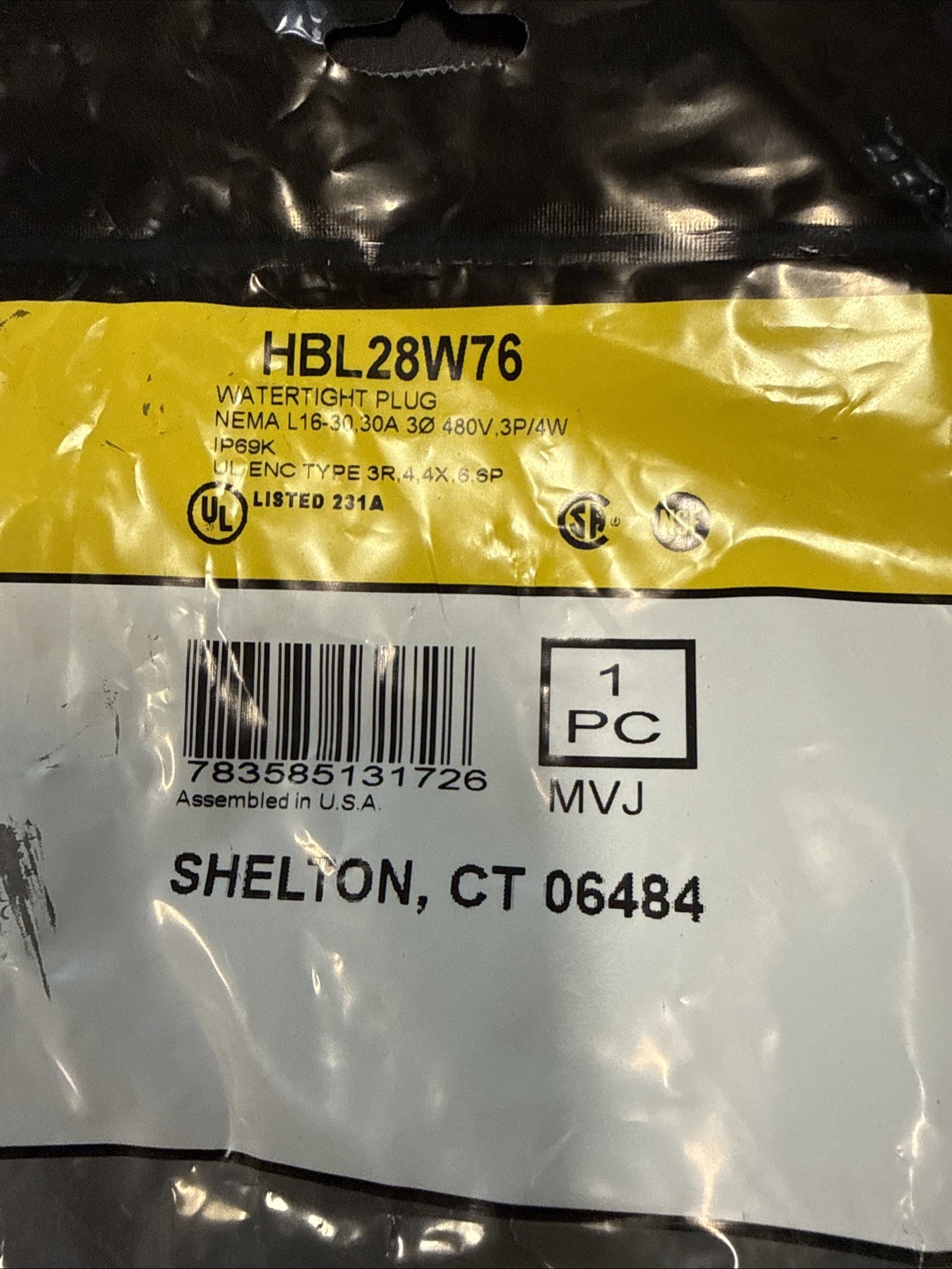 Hubbell Wiring Device-Kellems Hbl28w76 Watertight Locking Plug, L16-30P, 30 A,
