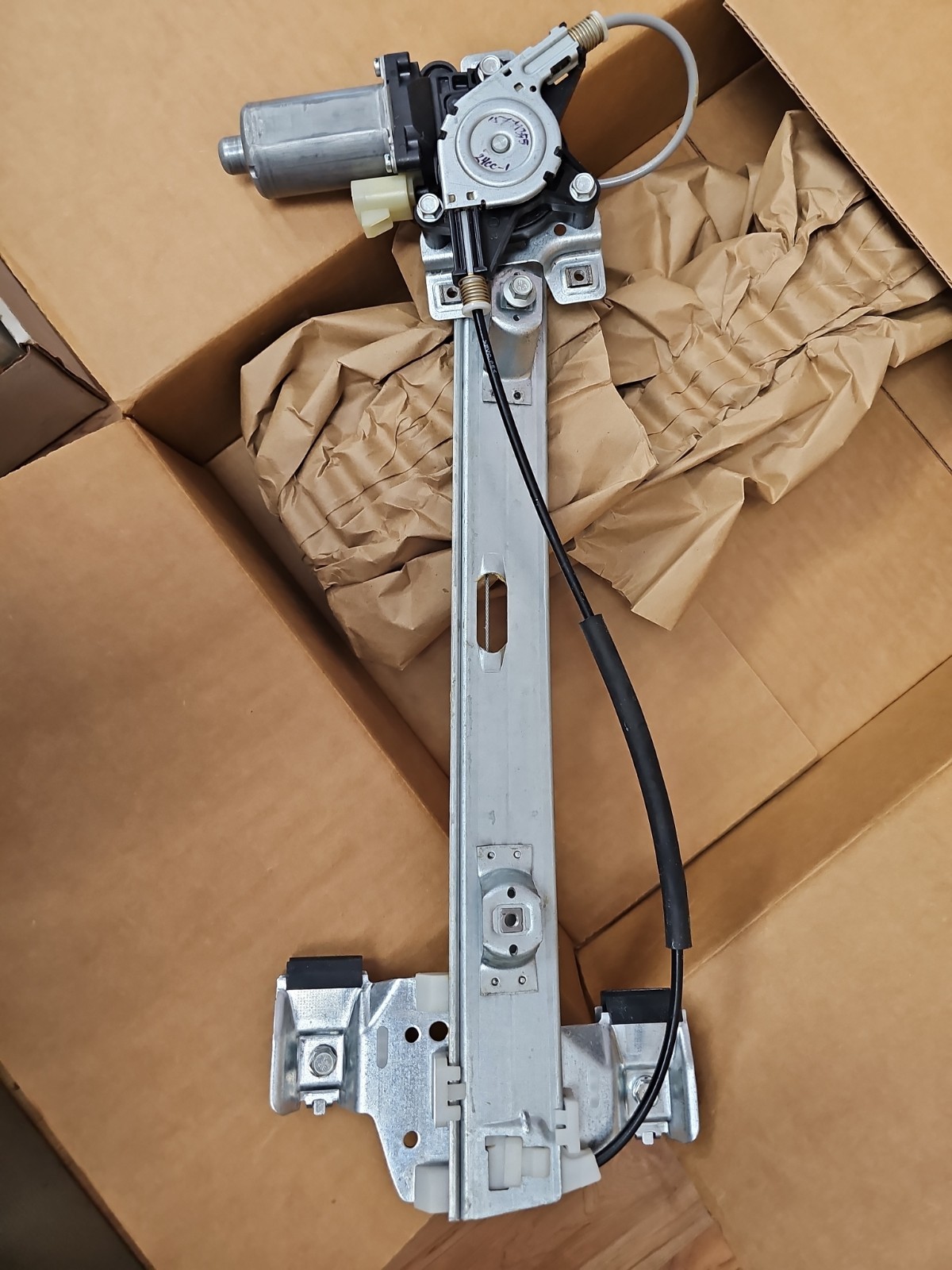 Power Window Regulator w/Motor Rear Passenger Side for H2 2003-2009 15771355 OEM