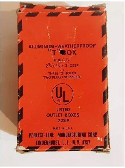 2.75 x 4.5 x 2 OUTDOOR Weatherproof Receptacle T BOX Aluminum & Cover T11 WR81C