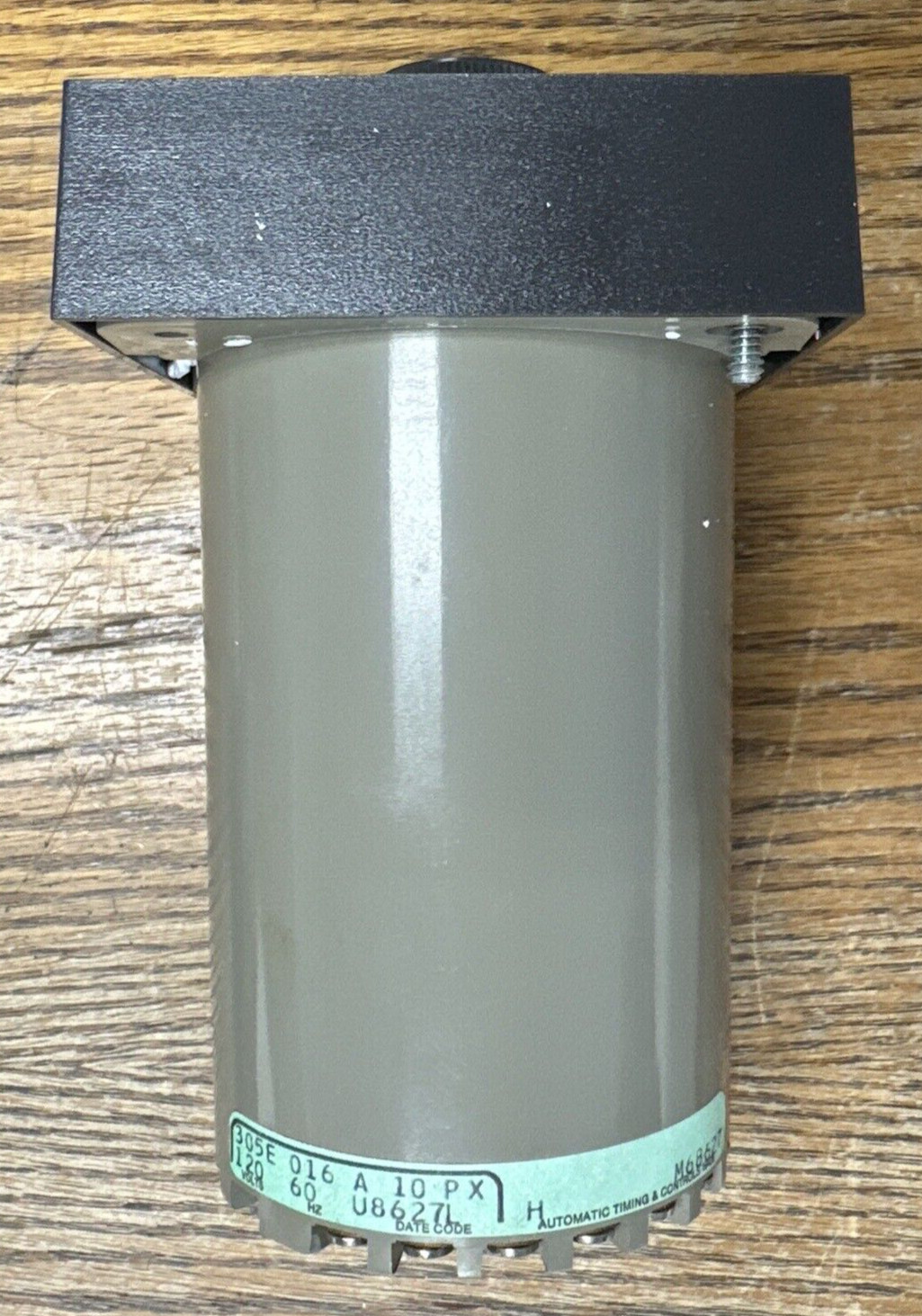 ATC 305E 016 A 10 PX 0-30 MINUTES TIME DELAY RELAY 120 VAC *NEW IN BOX*