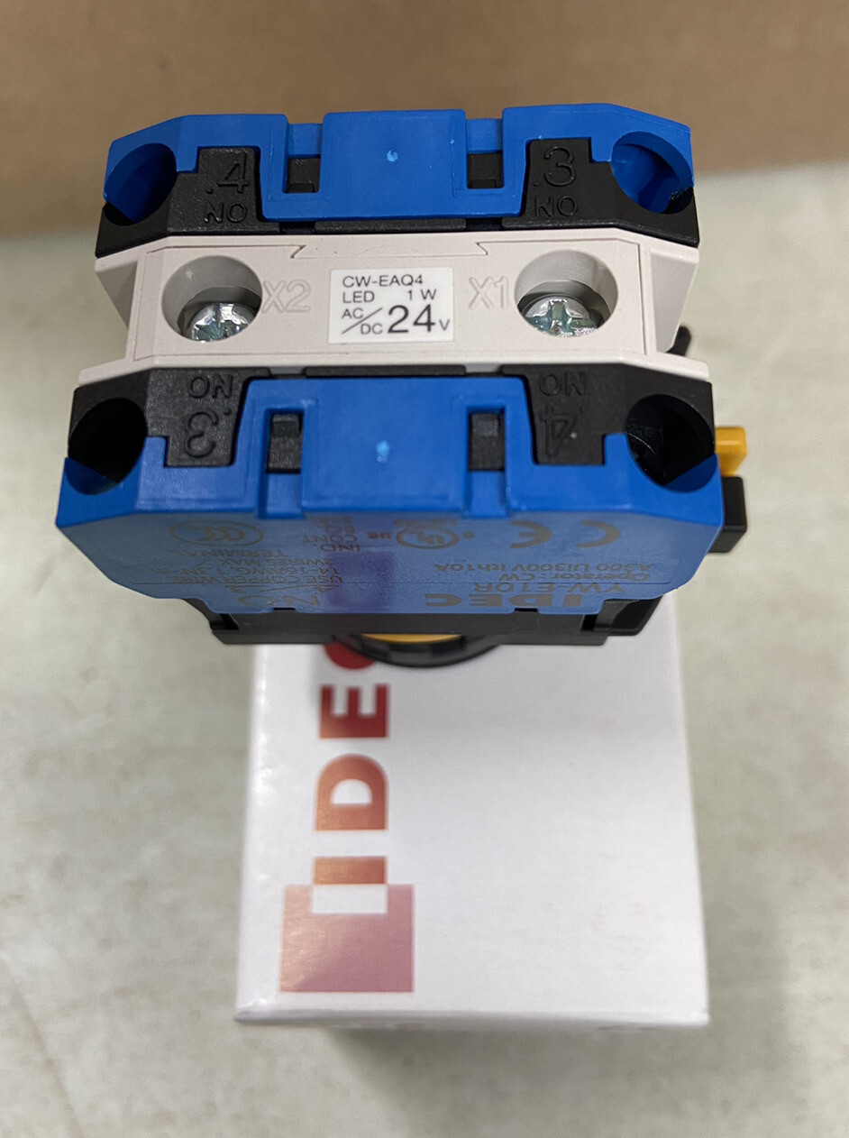 IDEC CW1L-A1E20Q4R M22 Red 24V LED Panel Mount Maintained Push Button 2 NO Cont