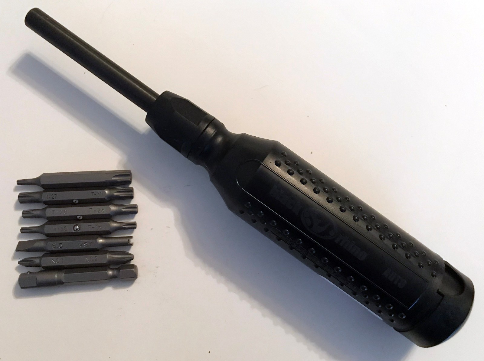 BLACK RHINO AUTO 13 IN 1 MULTI-BIT SCREWDRIVER VALVE STEM TORX AUTOMOTIVE USA