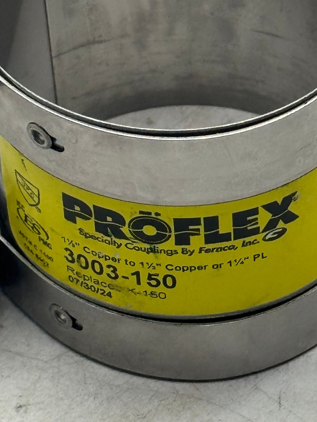 Proflex Pipe Coupling 1-1/2 Stainless Steel Clamp Coupler 3003-150 P3003-150