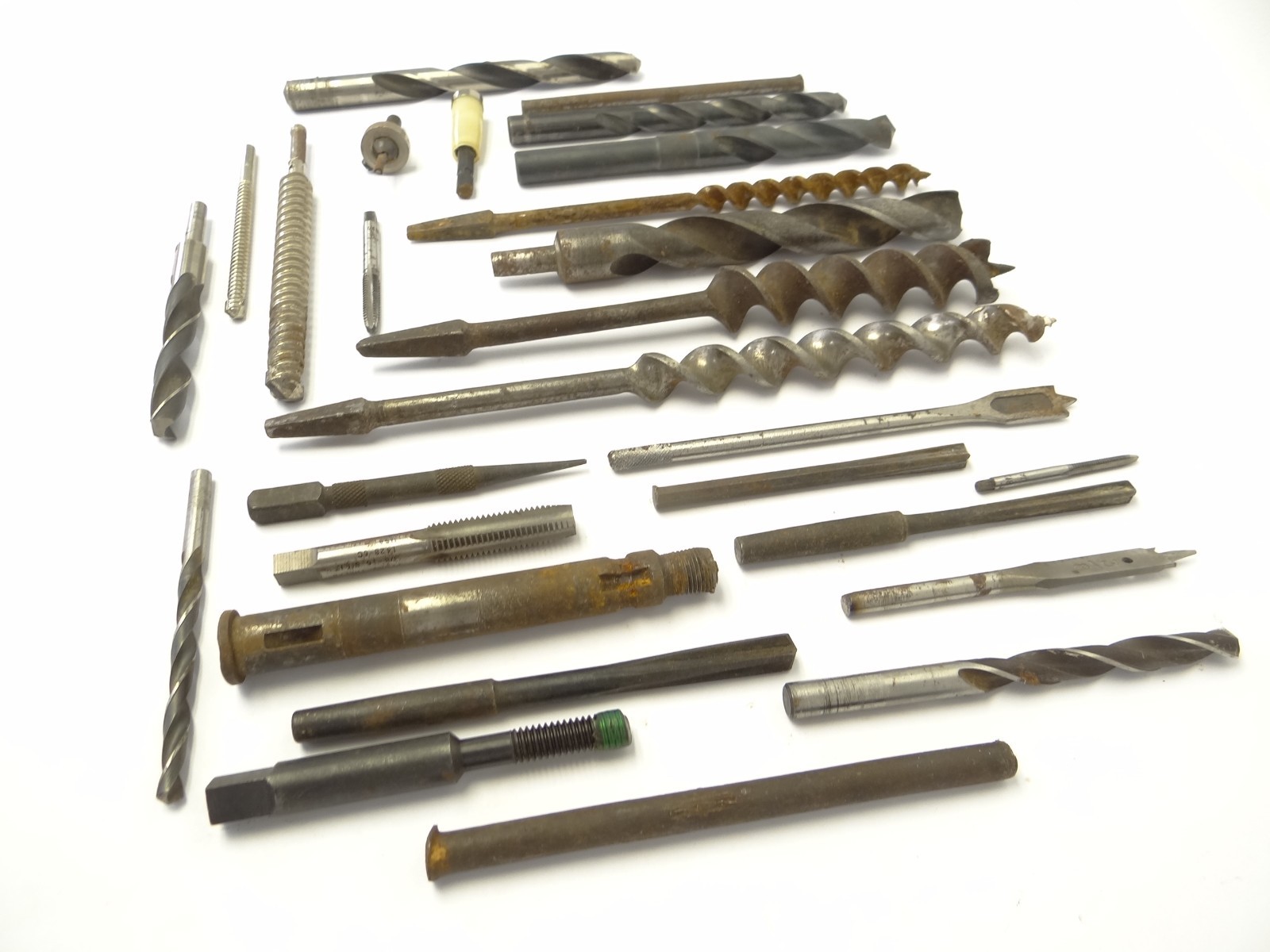 Mixed Lot of Steel & Iron Auger Drill Bits Hand Tool Parts USA Red Devil Stanley