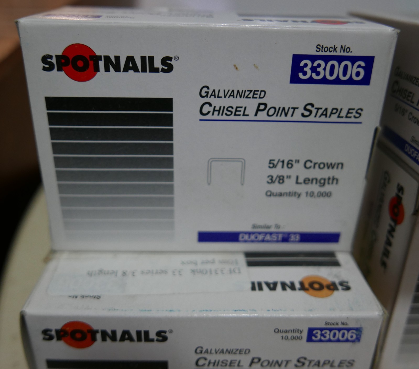 Wholesale Lot of 4x 10000 ct. Ea. Boxes Spotnails 33006 Staples like Duofast 33