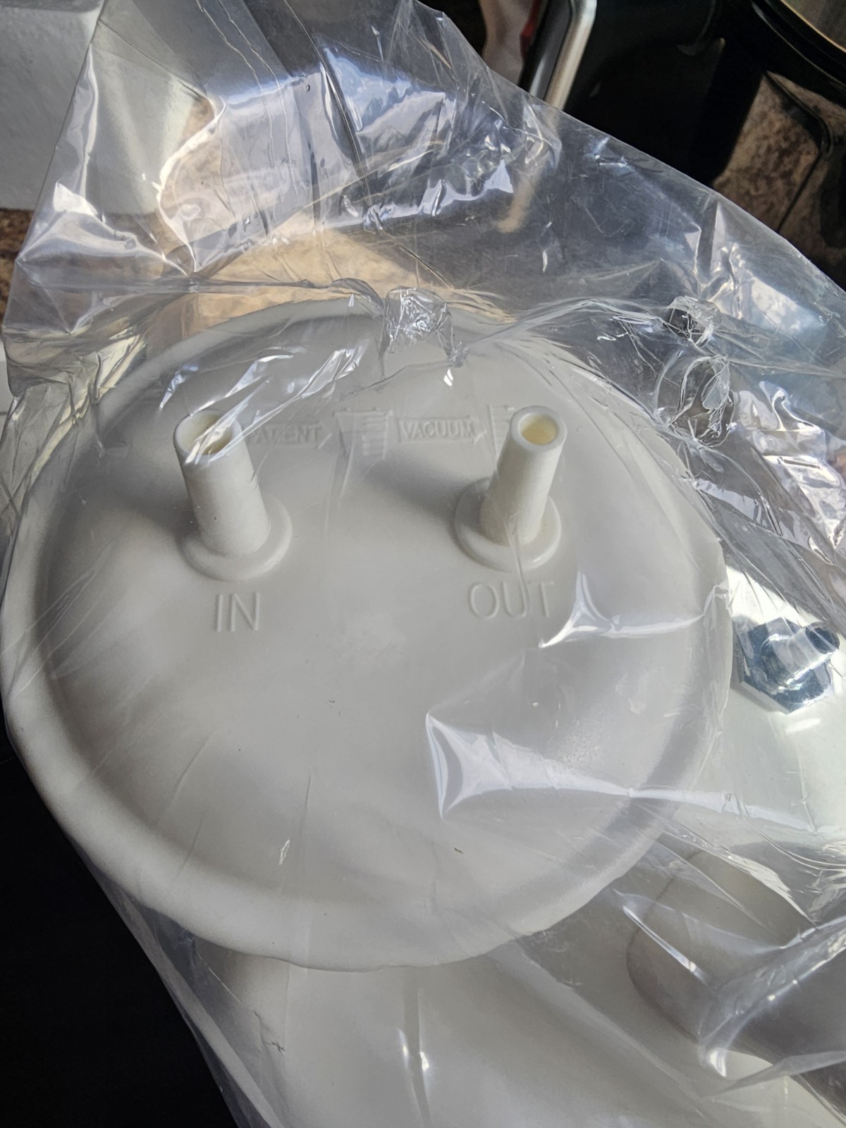 Portable Phlegm Suction Pump with Regulator Valve and Vacuum Gauge