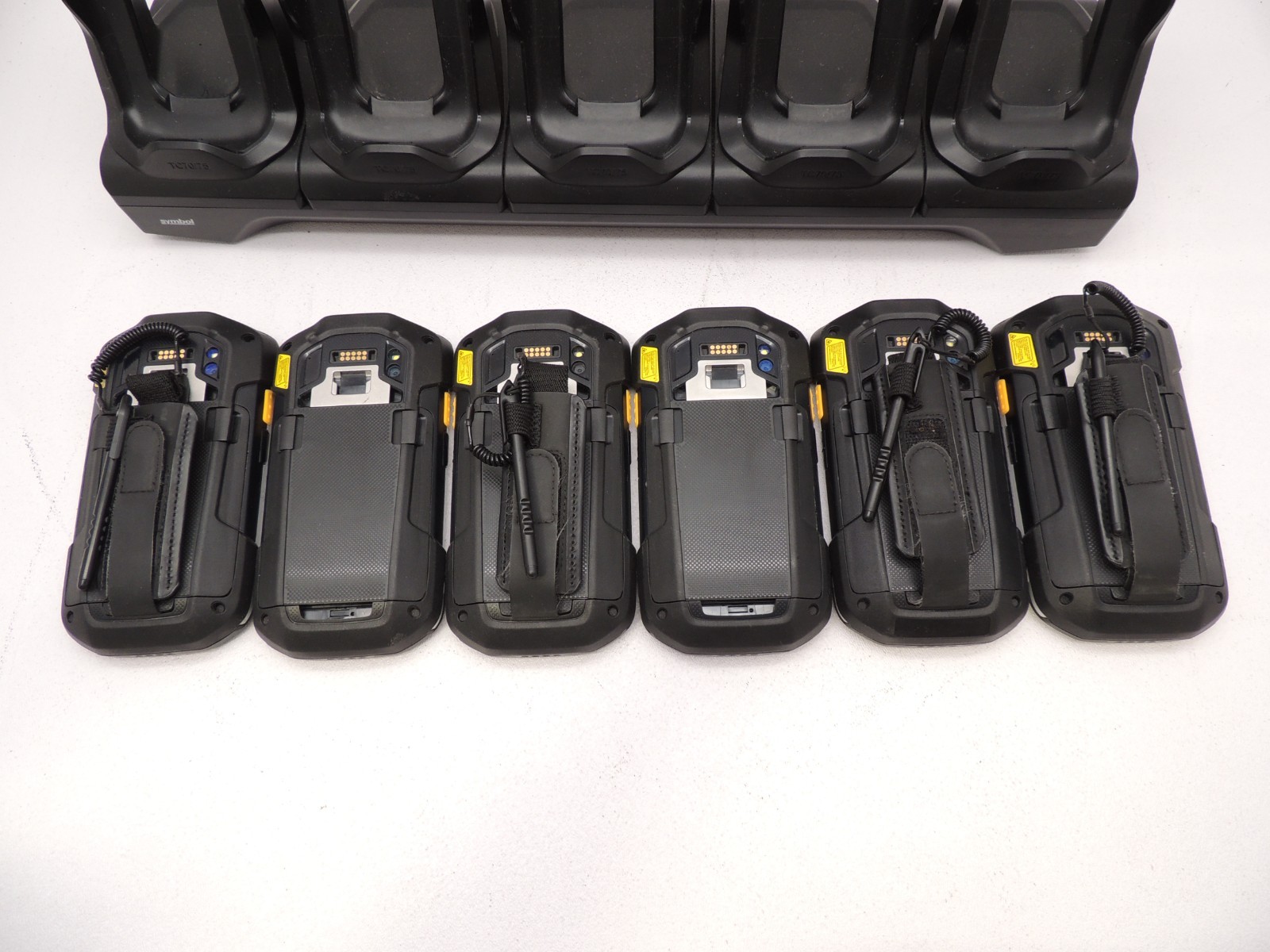 LOT OF 6 Zebra TC720L -0ME24B0-NA TC72 Mobile Android 11 w/Charger & Batteries