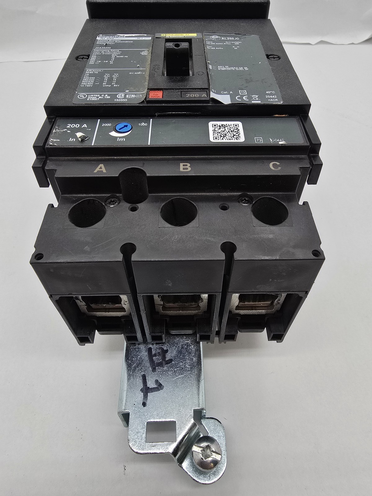 Square D JDA36175 PowerPact I-Line Circuit Breaker 175A 3P 600V 14KA 3PH JD250