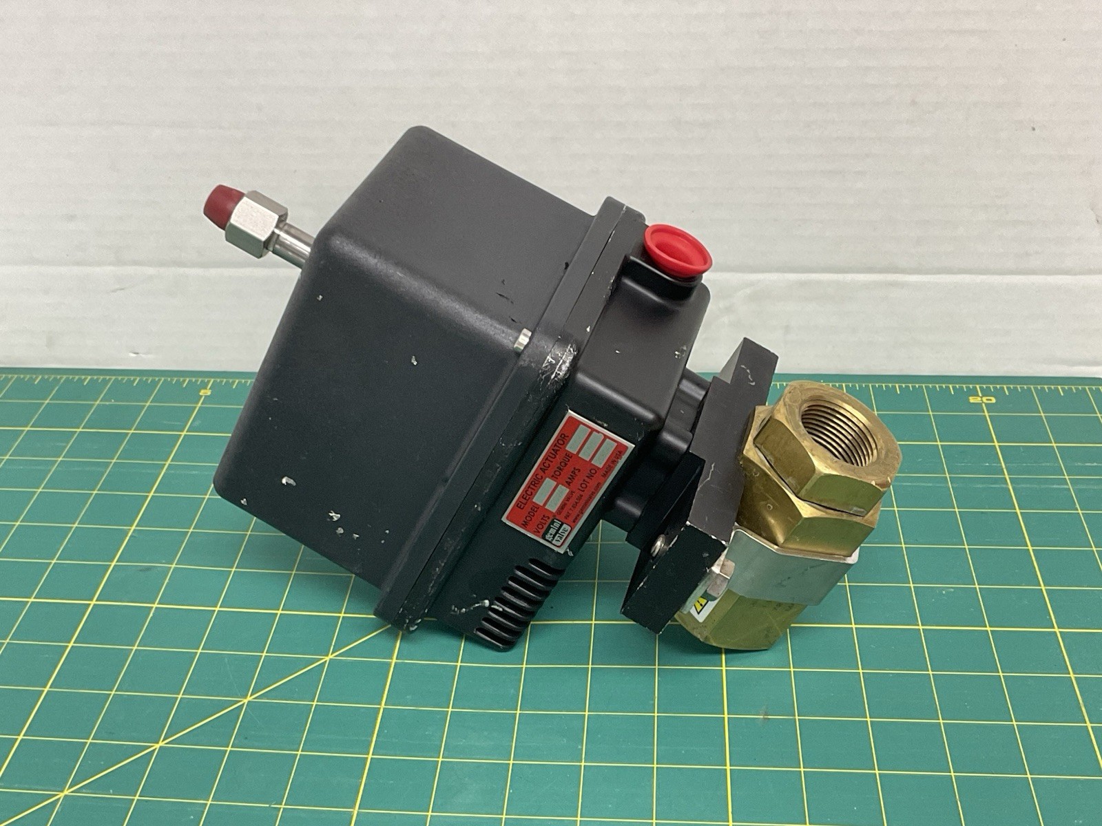 Gemini 630 Electric Valve Actuator 300in-lbs 120VAC 0.50 AMPS Missing Handle