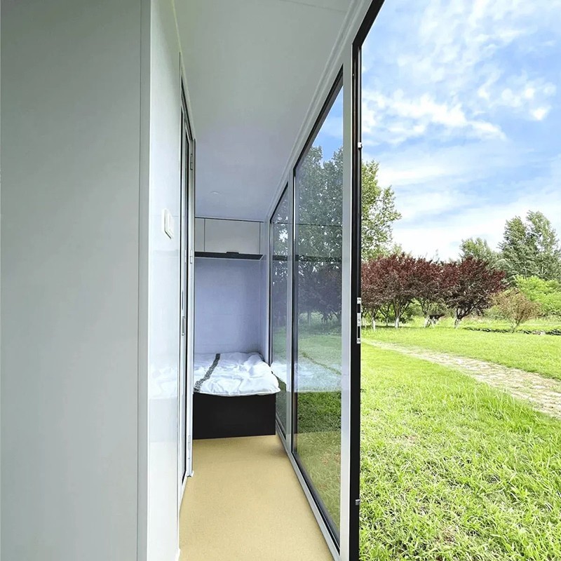 Factory Direct Sales Capsule Garden Architecture Waterproof Luxury Mobile Homes