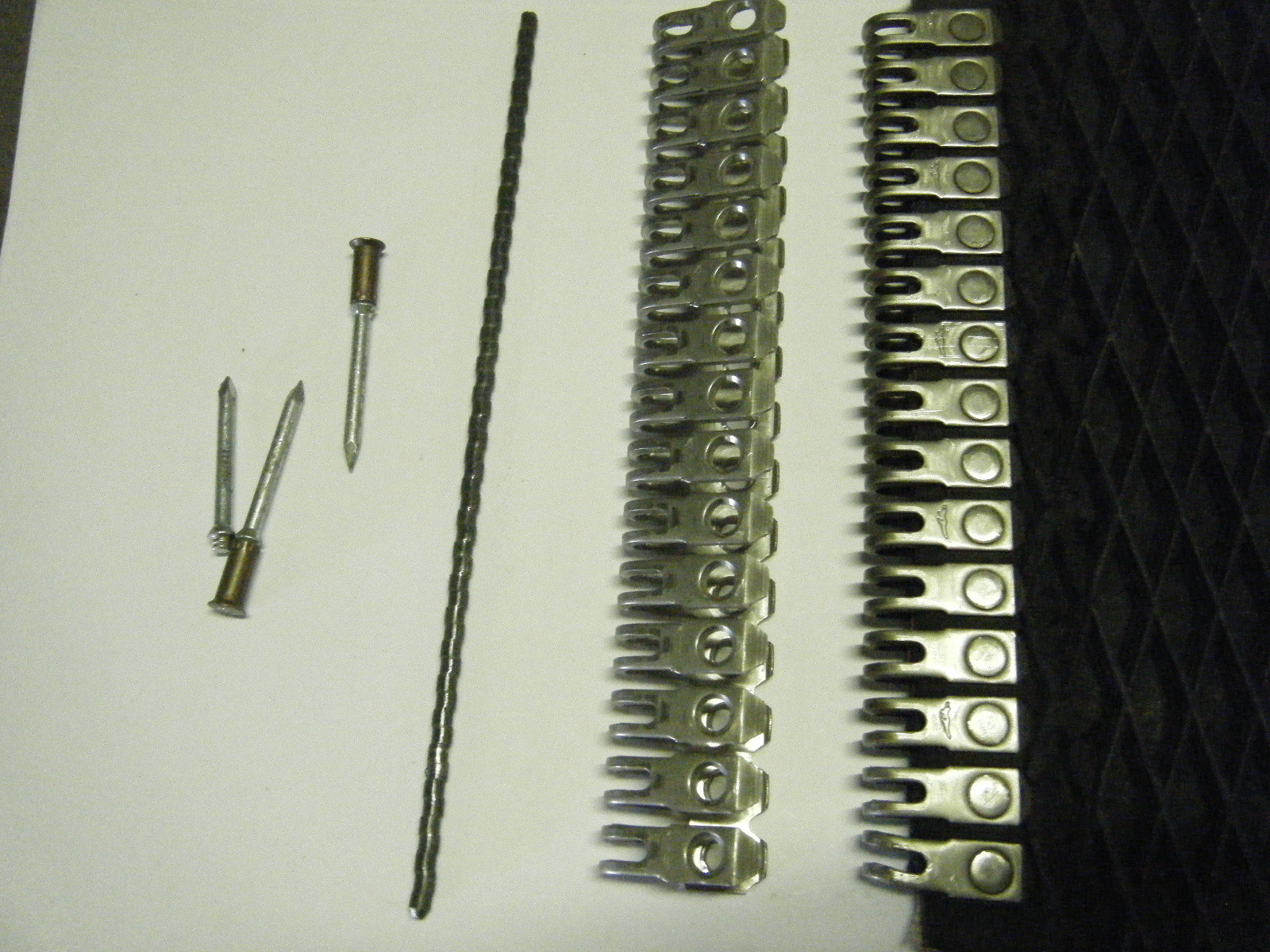 Round Hay Baler Belt repair rivet 7″ lace Splice Flexco Alligator ARJ7/175