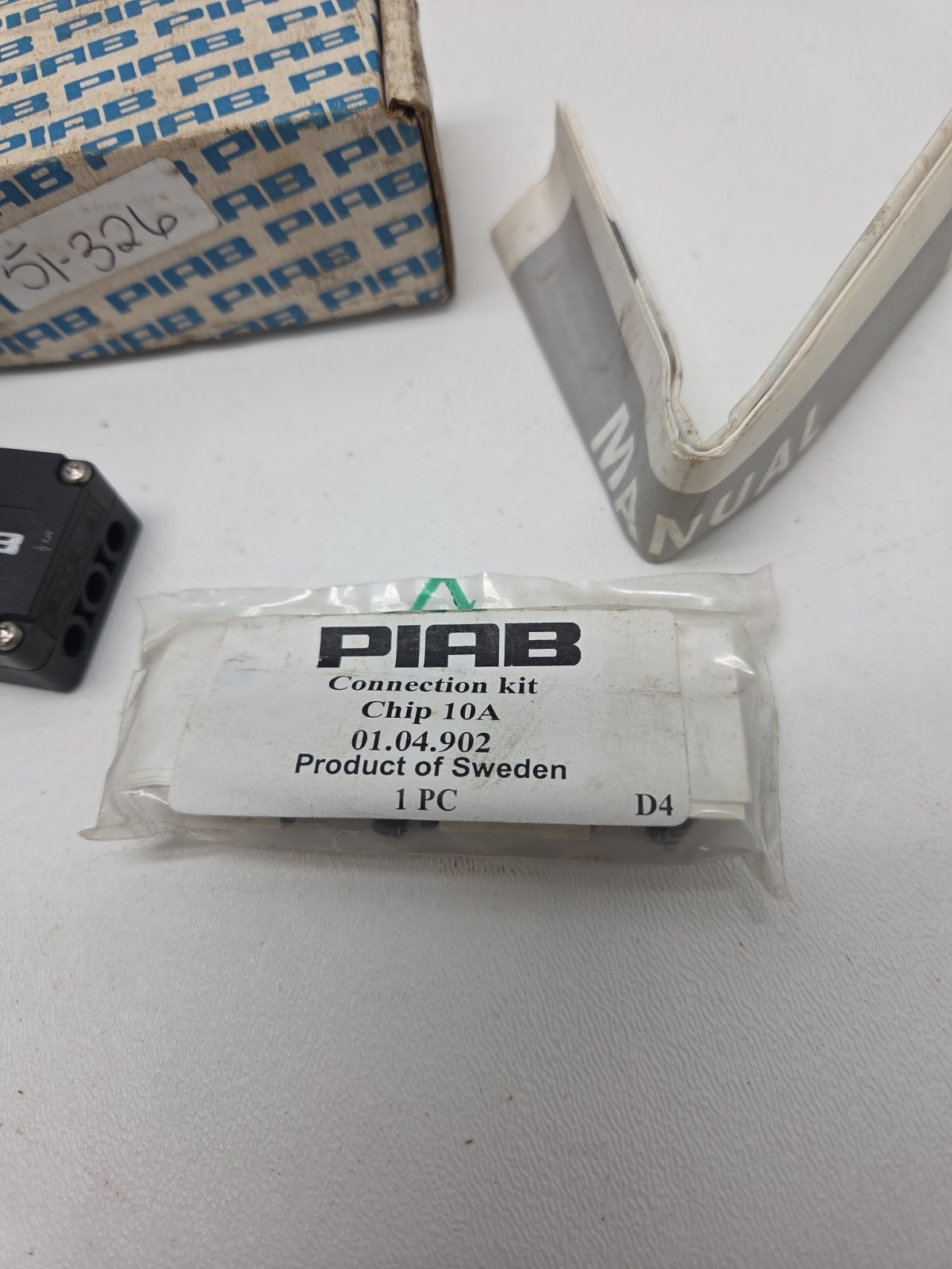 PIAB X10A6-AN Mini Vacuum Pump W/ Chip 10A Connection Kit 01.04.902 NOS