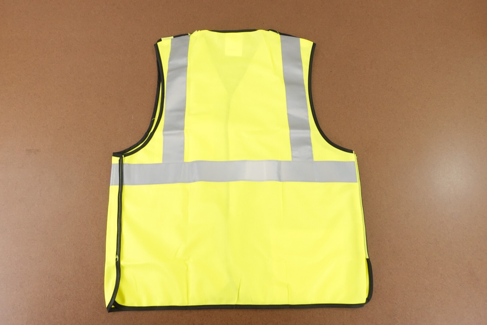 Radnor Adult Size Large Yellow Lightweight Polyester Class 2 Breakaway Vest New