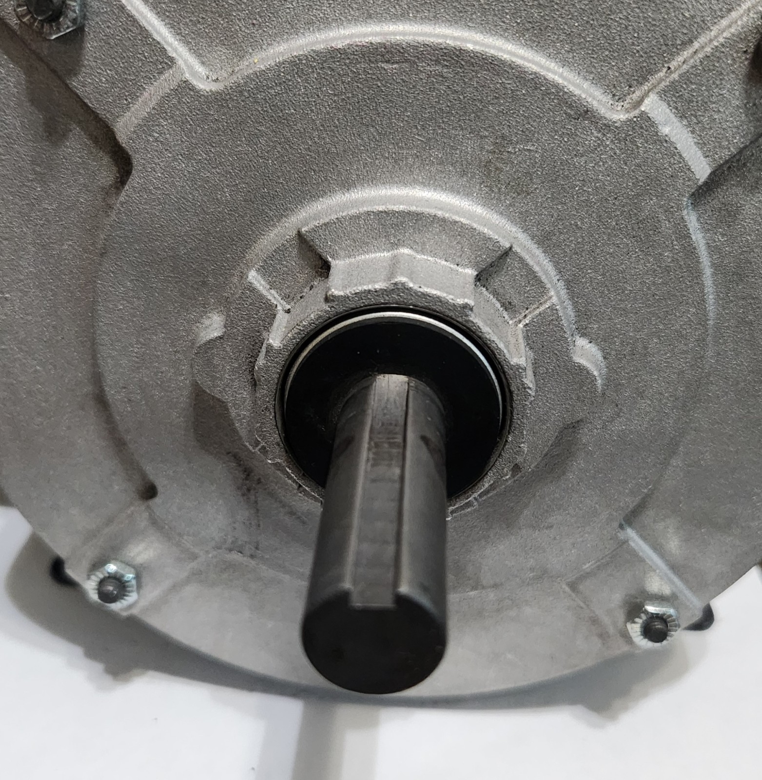 Dayton 6K637BG Industrial Motor 1/2 HP 1725 RPM Frame 56 TEFC 115/208-230V…